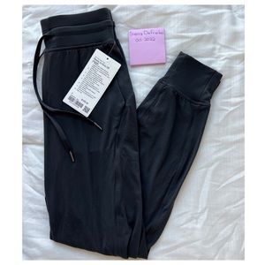 NWT Lululemon Ready to Rulu Jogger